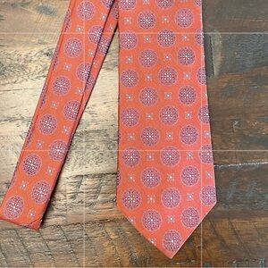 David Donahue Men’s Burnt Orange Design Silk Tie